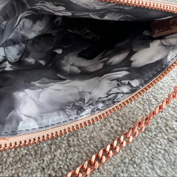Ted Baker Becky Crosshatch Leather Across Body Bag Like New - Picture 4 of 11